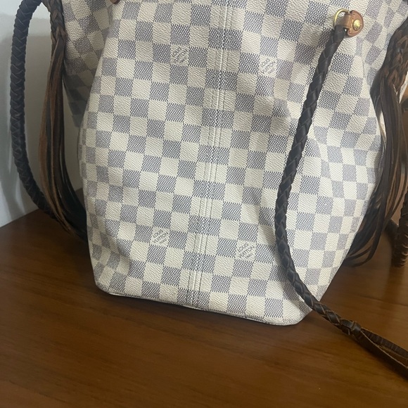 Louis Vuitton Handbags - Authentic Louis Vuitton Fridge Bag